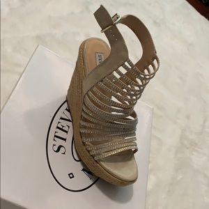 Steve Madden Wedges